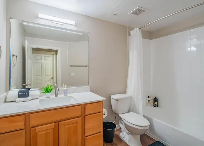 Inmense 2bd - Asu - Sloan Pk - Wd - Parking - Sleeps 8 Apartment *